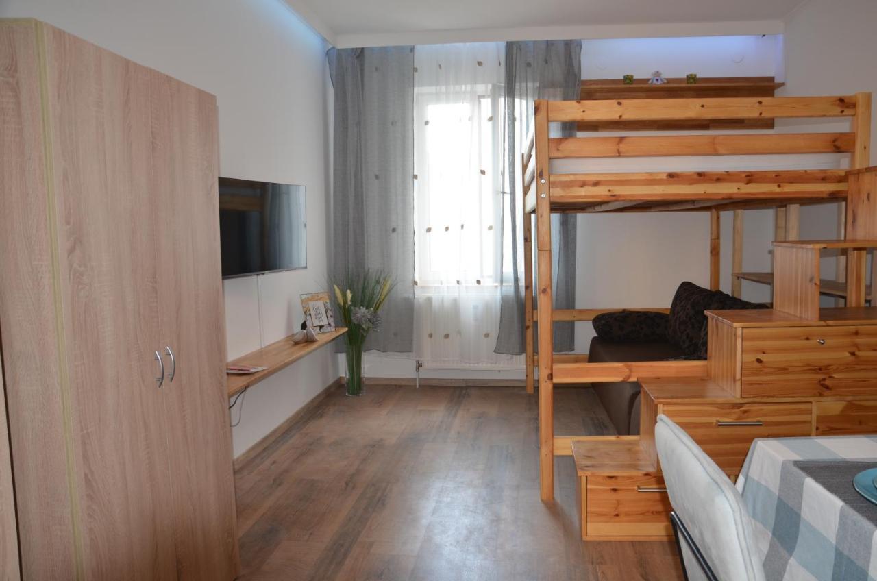 Vega - Free Parking - Self Checkin Apartment Graz Bagian luar foto