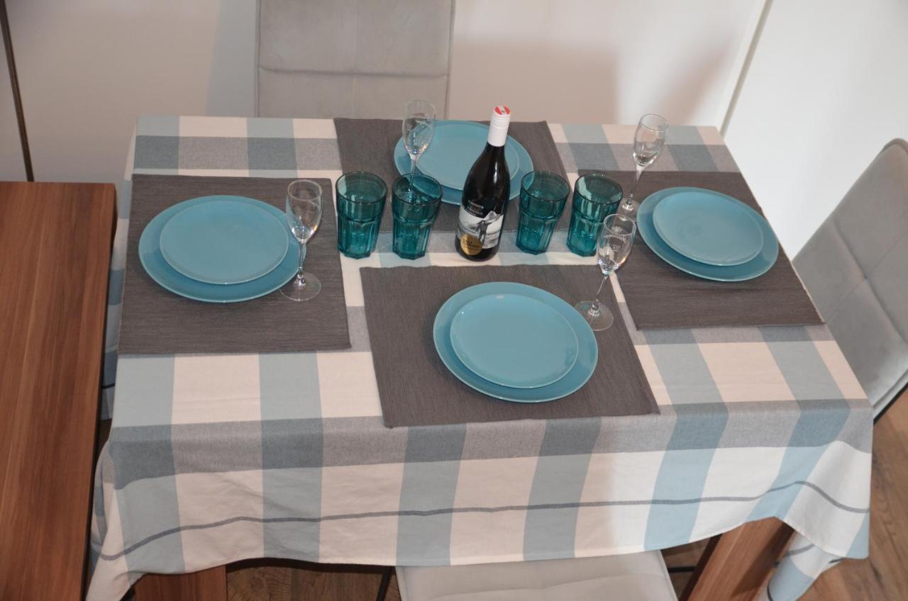 Vega - Free Parking - Self Checkin Apartment Graz Bagian luar foto